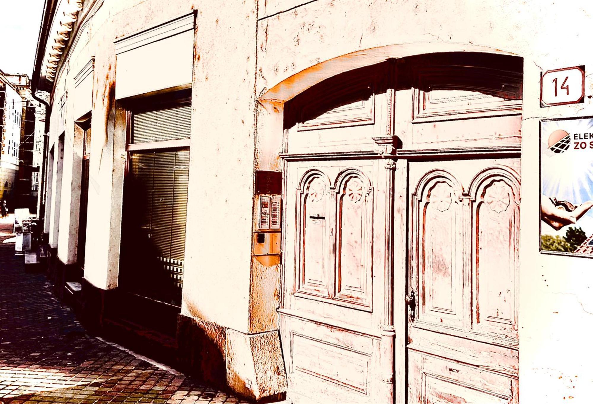 Jokai Apartman Komárno Dış mekan fotoğraf